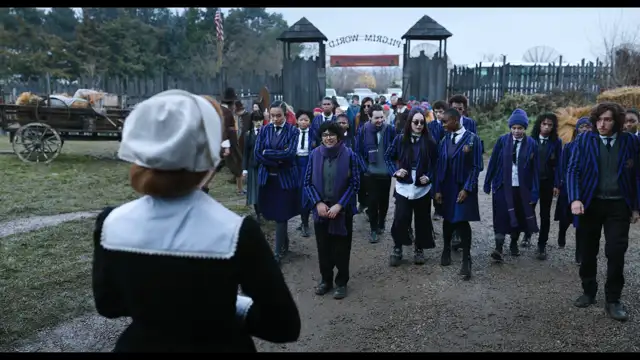 Mercoledì S01 E03 Tristemente amici o nemici